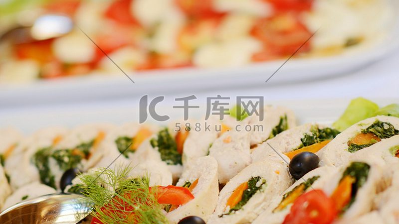 食品招商加盟代理费用通常由以下几个部分构成：